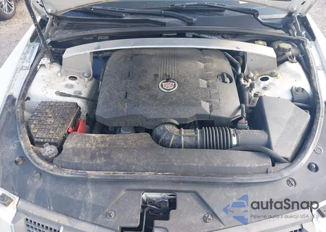 2010 Cadillac Cts Luxury Collection z USA, uszkodzony, nr VIN 1G6DE5EG9A0118042